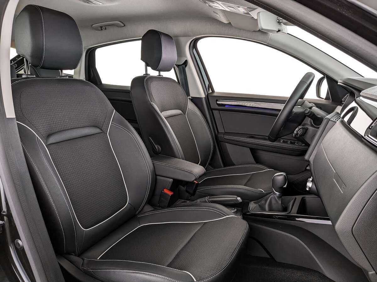 Б/У Рено Аркана 2021 года. Фото: #19