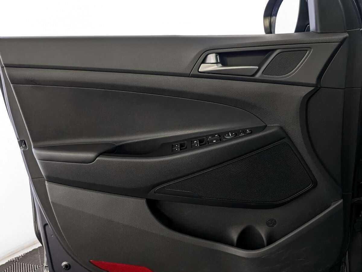 Б/У Хендай Туксон 2018 года. Фото: #18