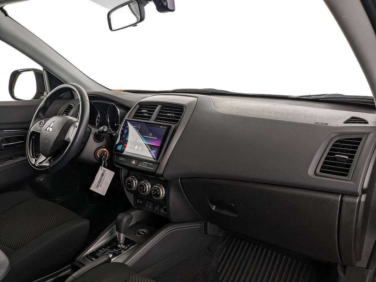 Б/У Митсубиши АС-Икс 2021 года. Фото: #10