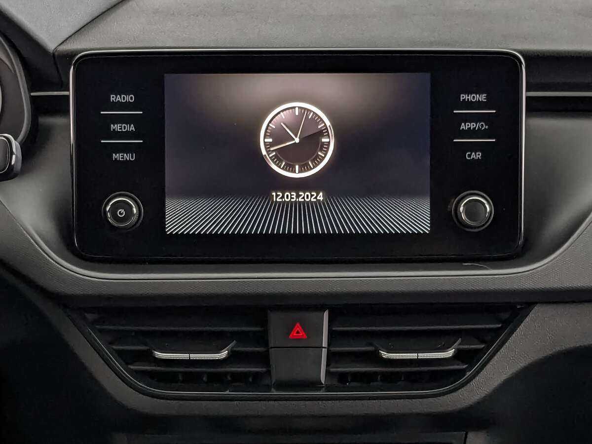 Б/У Шкода Рапид 2021 года. Фото: #12