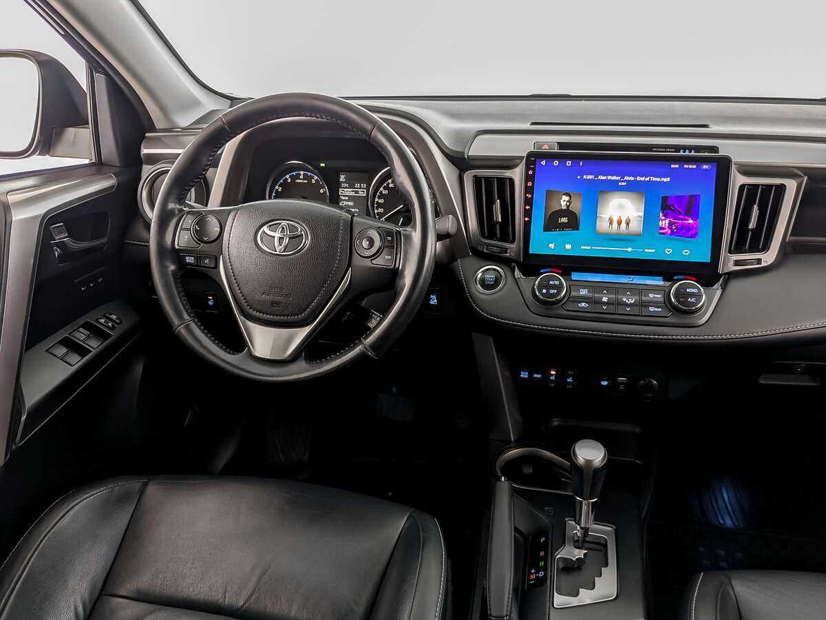 Toyota RAV4 2017 года с пробегом. Фото: #22