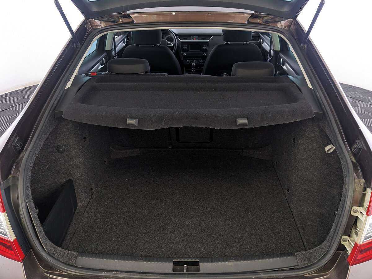 Б/У Шкода Октавия 2016 года. Фото: #9