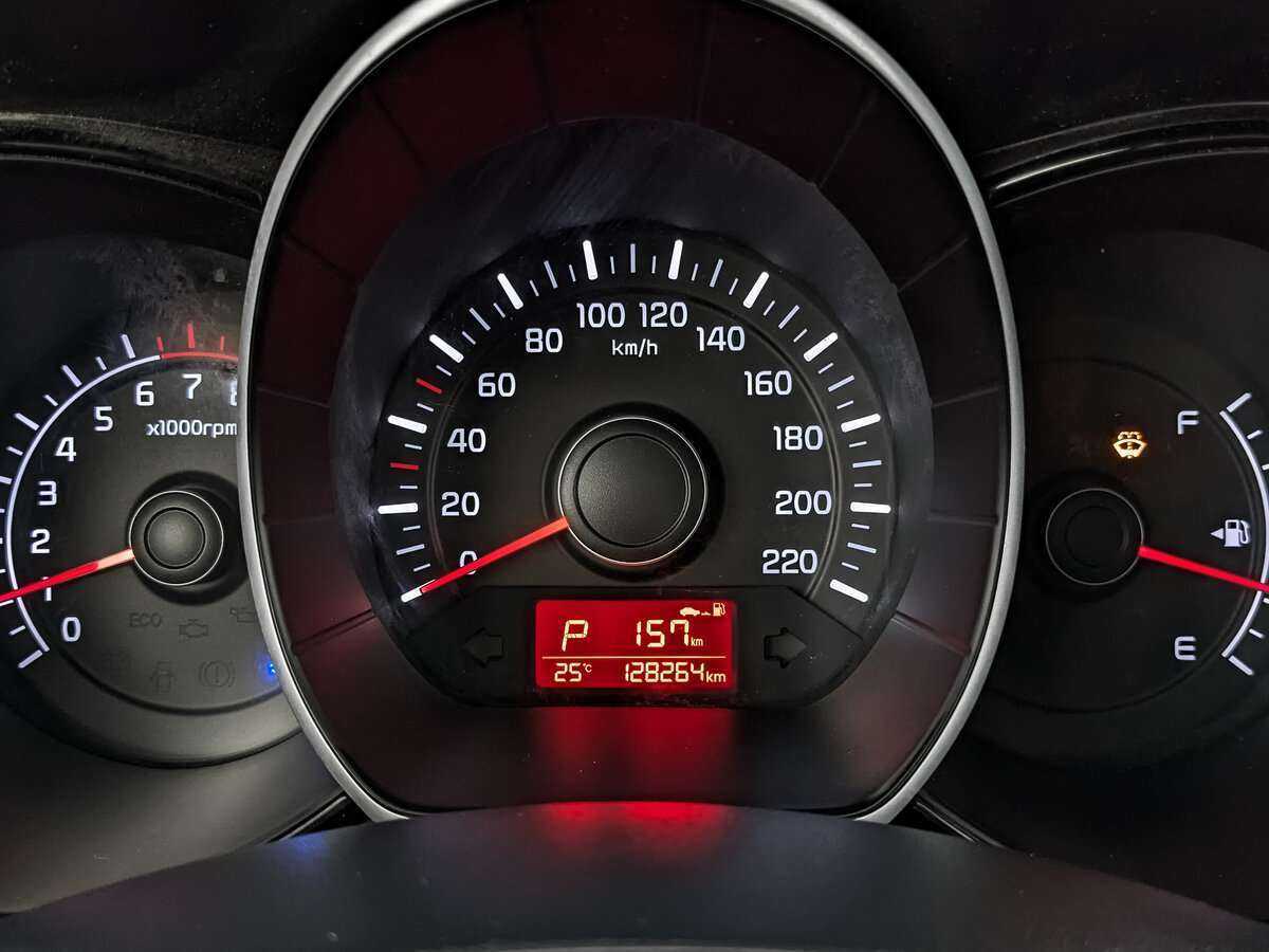 Б/У Киа Рио 2017 года. Фото: #10