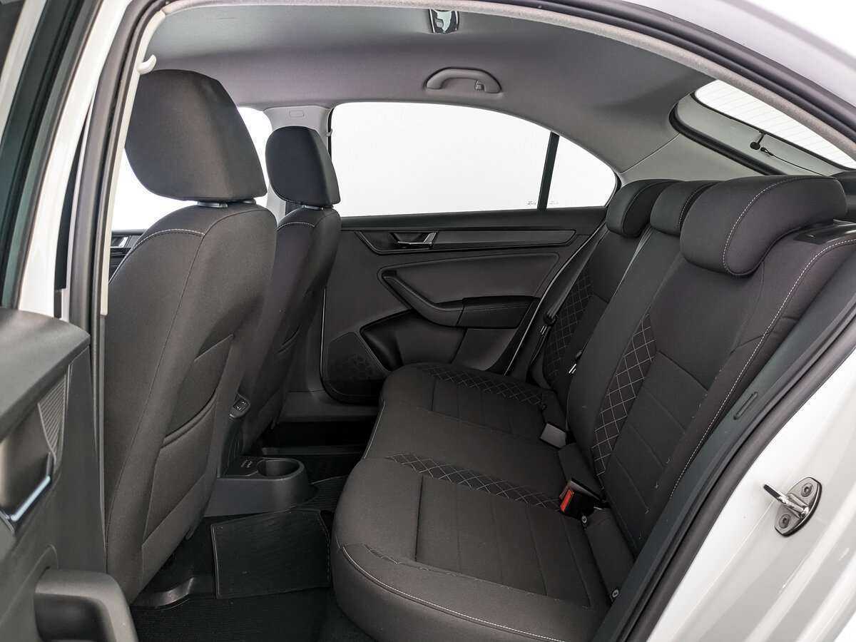 Б/У Шкода Рапид 2020 года. Фото: #13