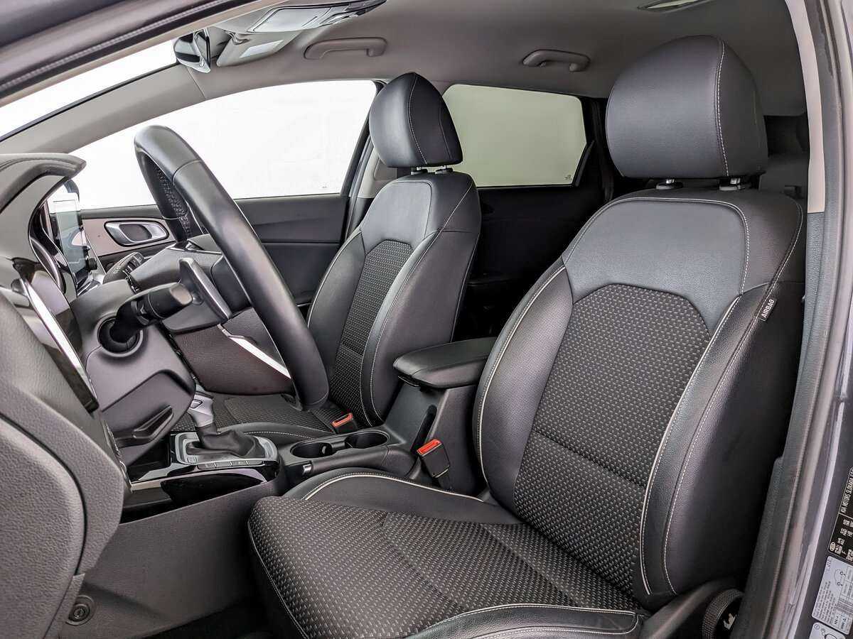 Б/У Киа Сид 2021 года. Фото: #15