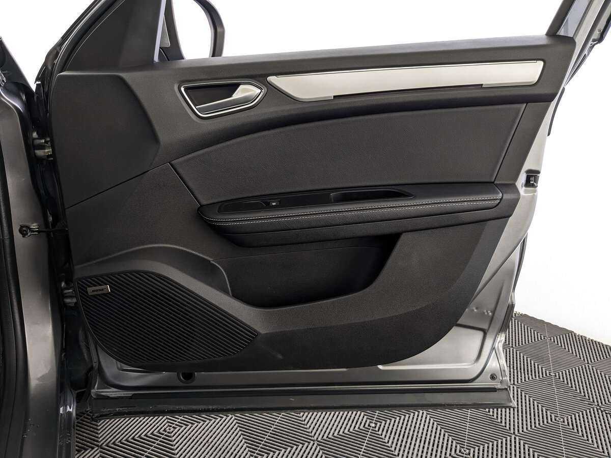 Б/У Рено Аркана 2021 года. Фото: #19