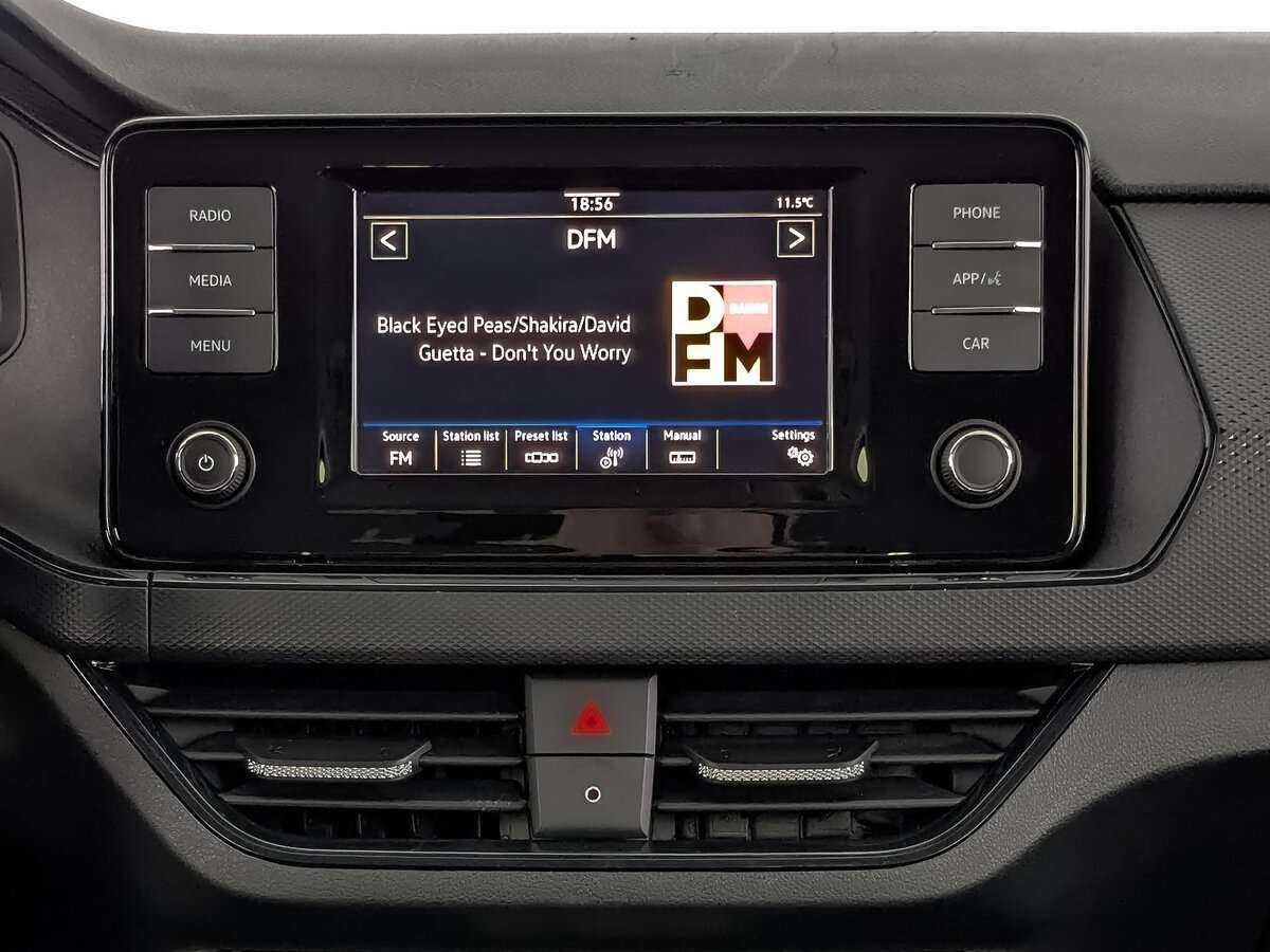 Б/У Фольксваген Поло 2021 года. Фото: #11