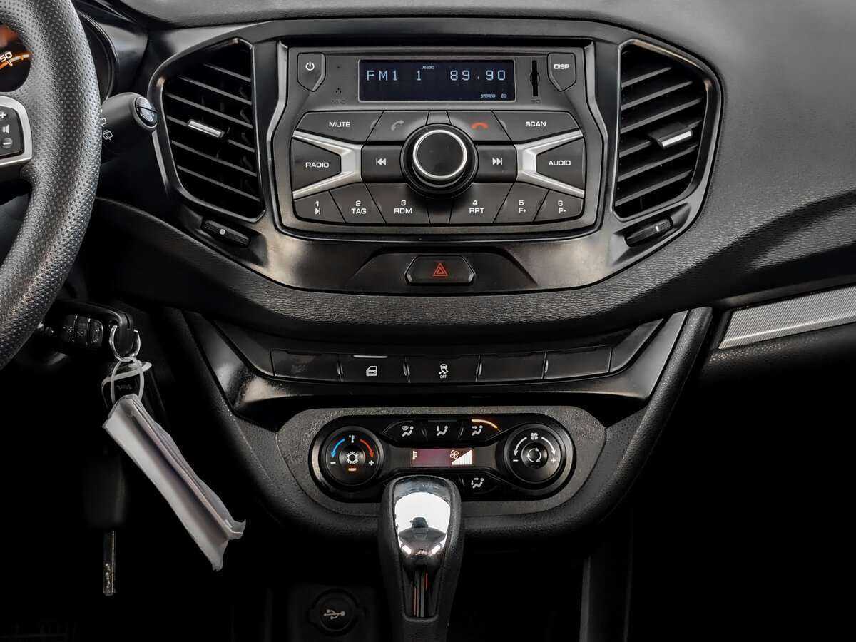 Lada (ВАЗ) Vesta 2022 года с пробегом. Фото: #12