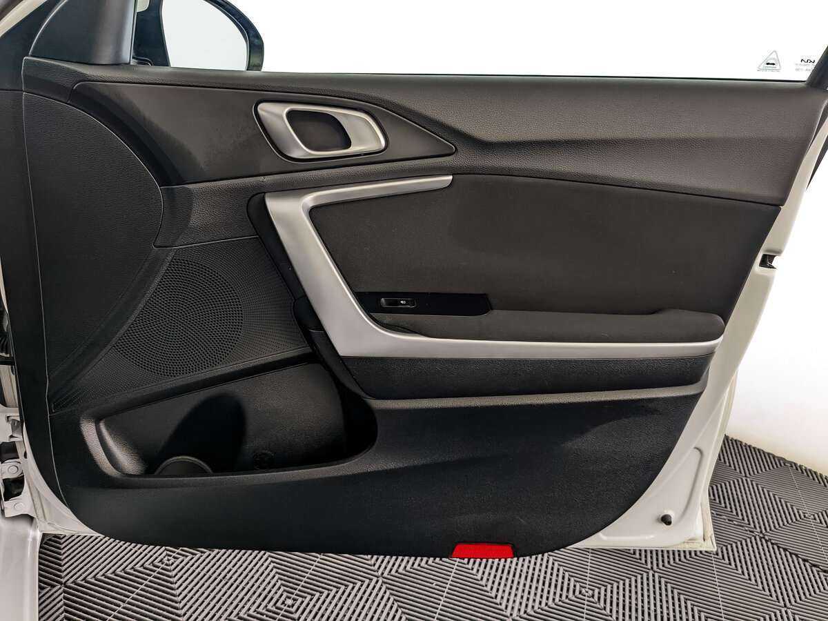 Б/У Киа Сид 2022 года. Фото: #20