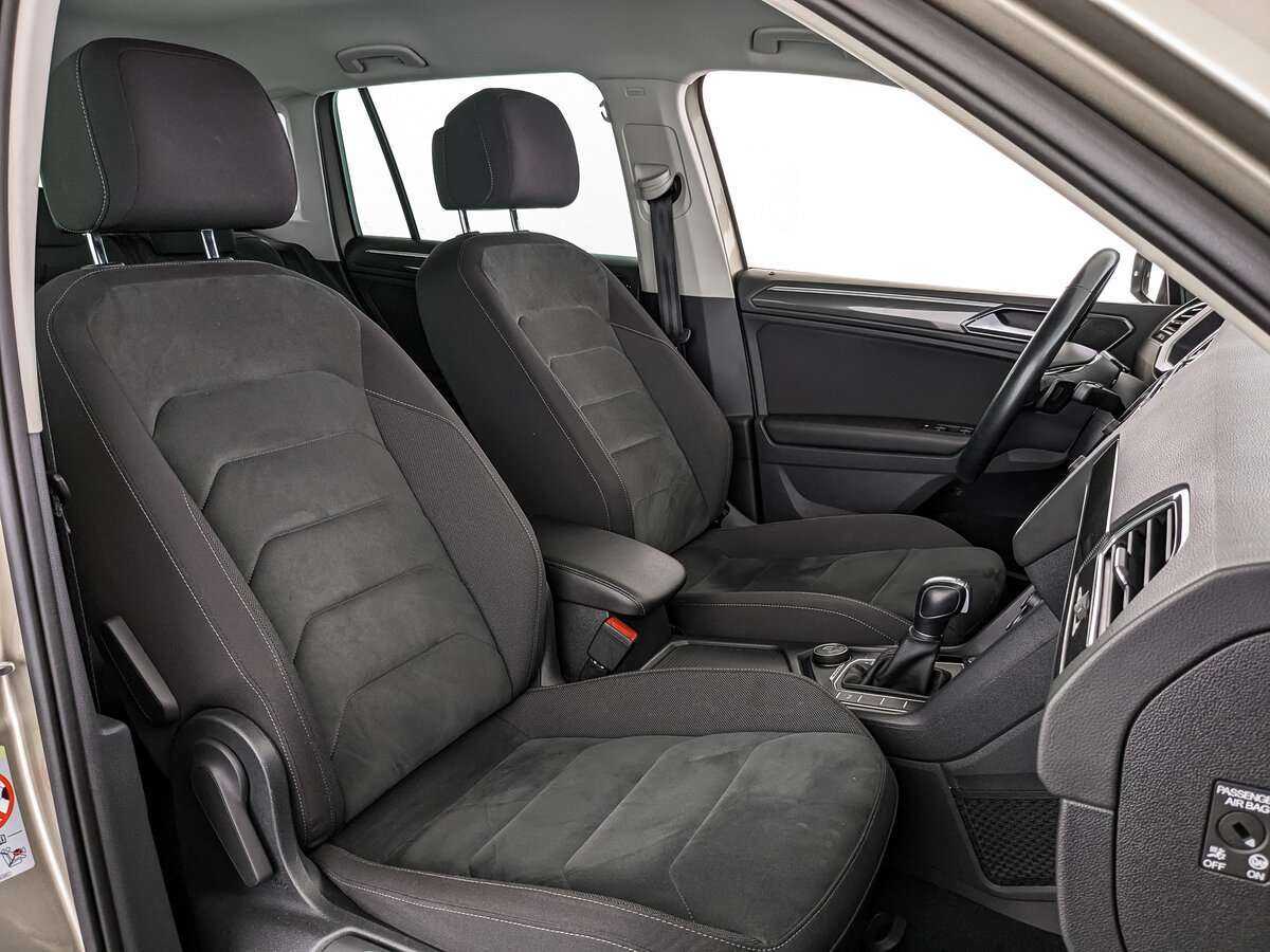 Volkswagen Tiguan 2018 года с пробегом. Фото: #19