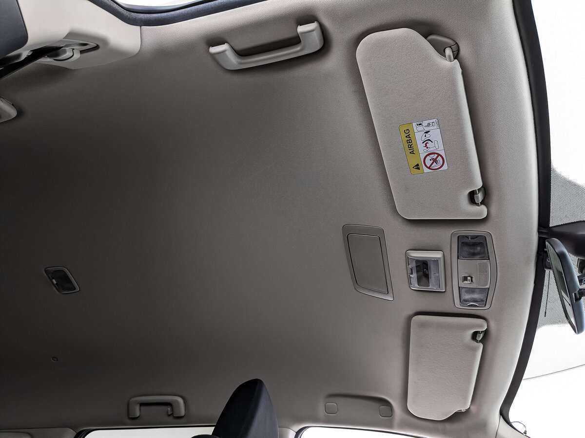 Б/У Митсубиши Оутлэндер 2019 года. Фото: #18