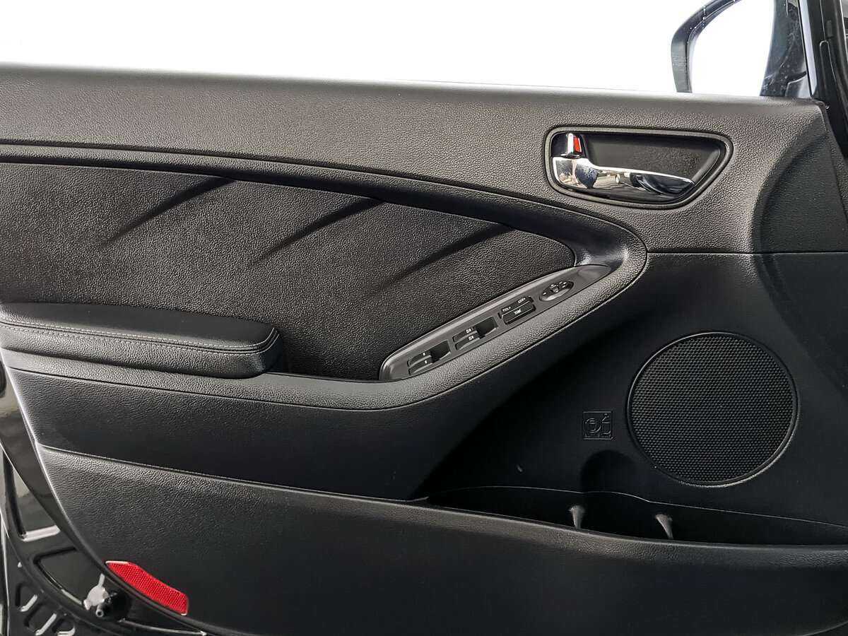 Б/У Киа Церато 2017 года. Фото: #17