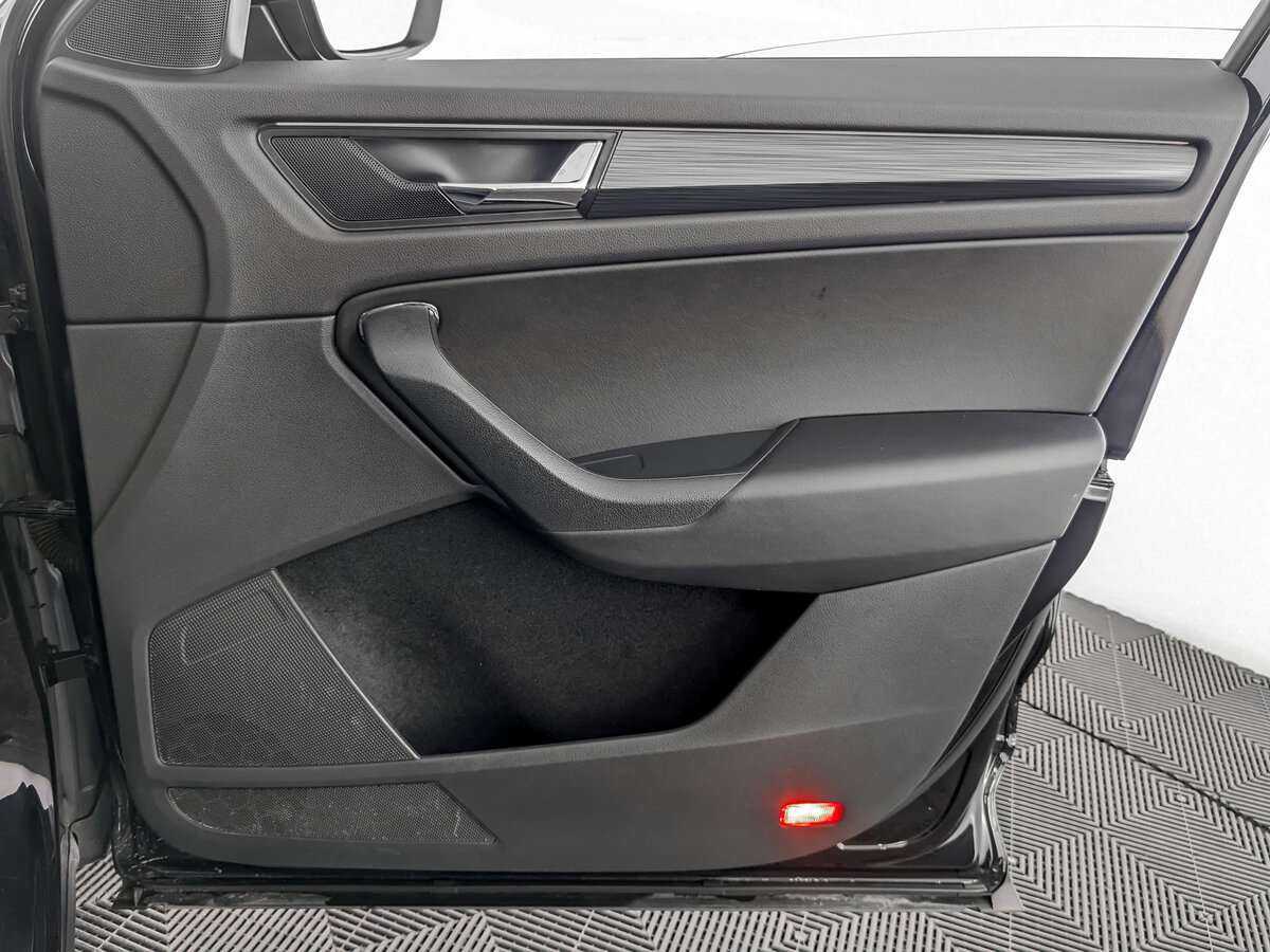 Б/У Шкода Кодиак 2018 года. Фото: #19