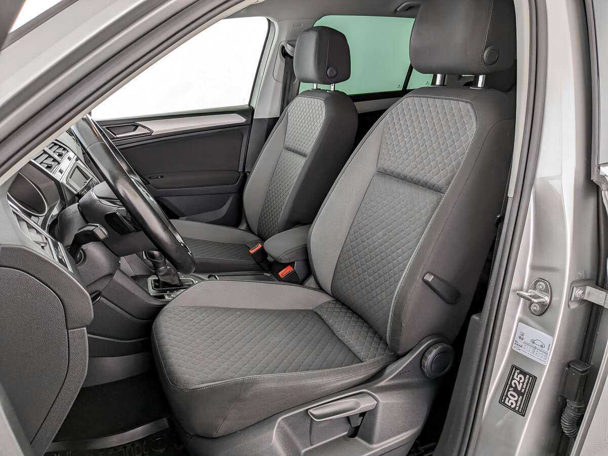 Б/У Фольксваген Тигуан 2017 года. Фото: #15