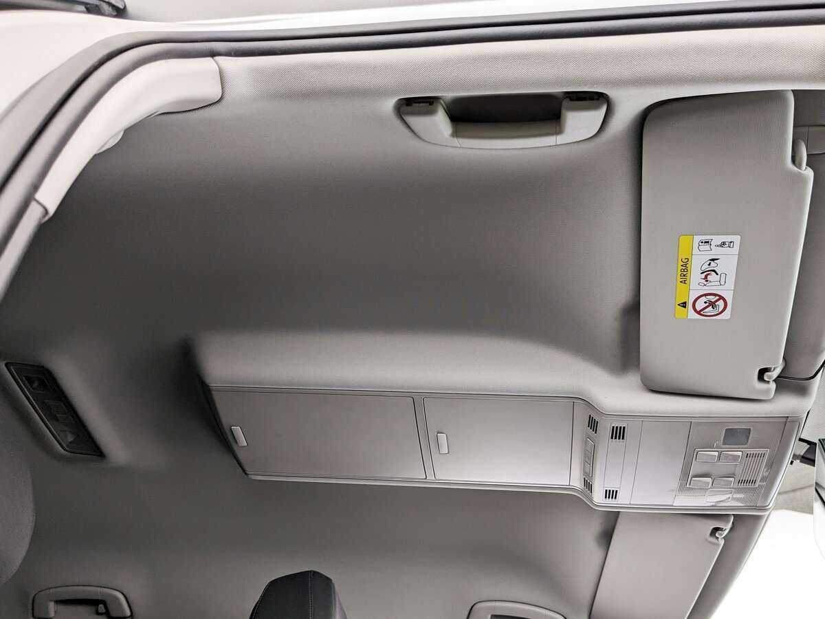 Б/У Фольксваген Тигуан 2017 года. Фото: #17