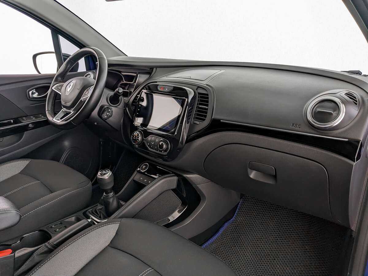 Б/У Рено Каптюр 2020 года. Фото: #4