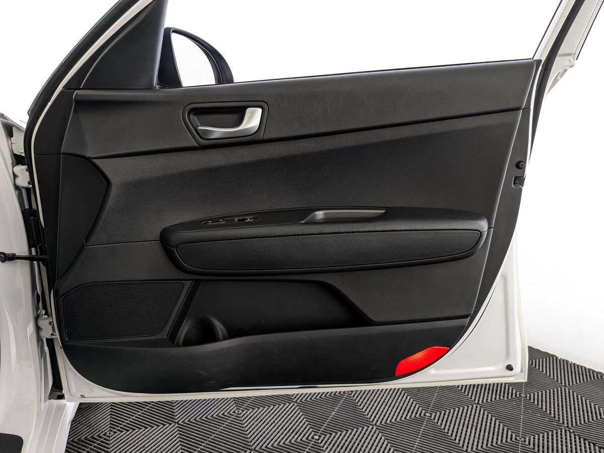 Б/У Киа Оптима 2019 года. Фото: #20