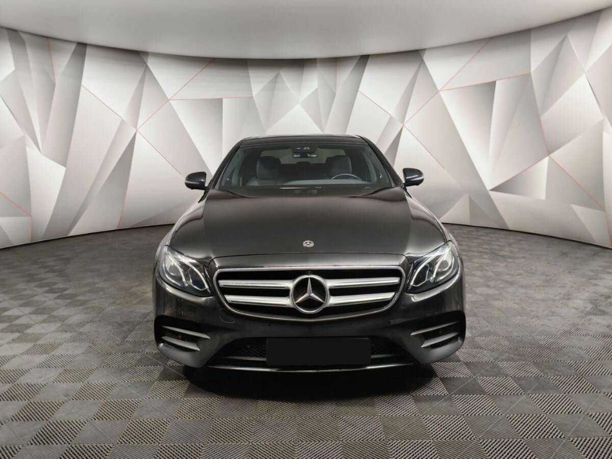 Mercedes-Benz E-Класс 2017 года с пробегом. Фото: #6