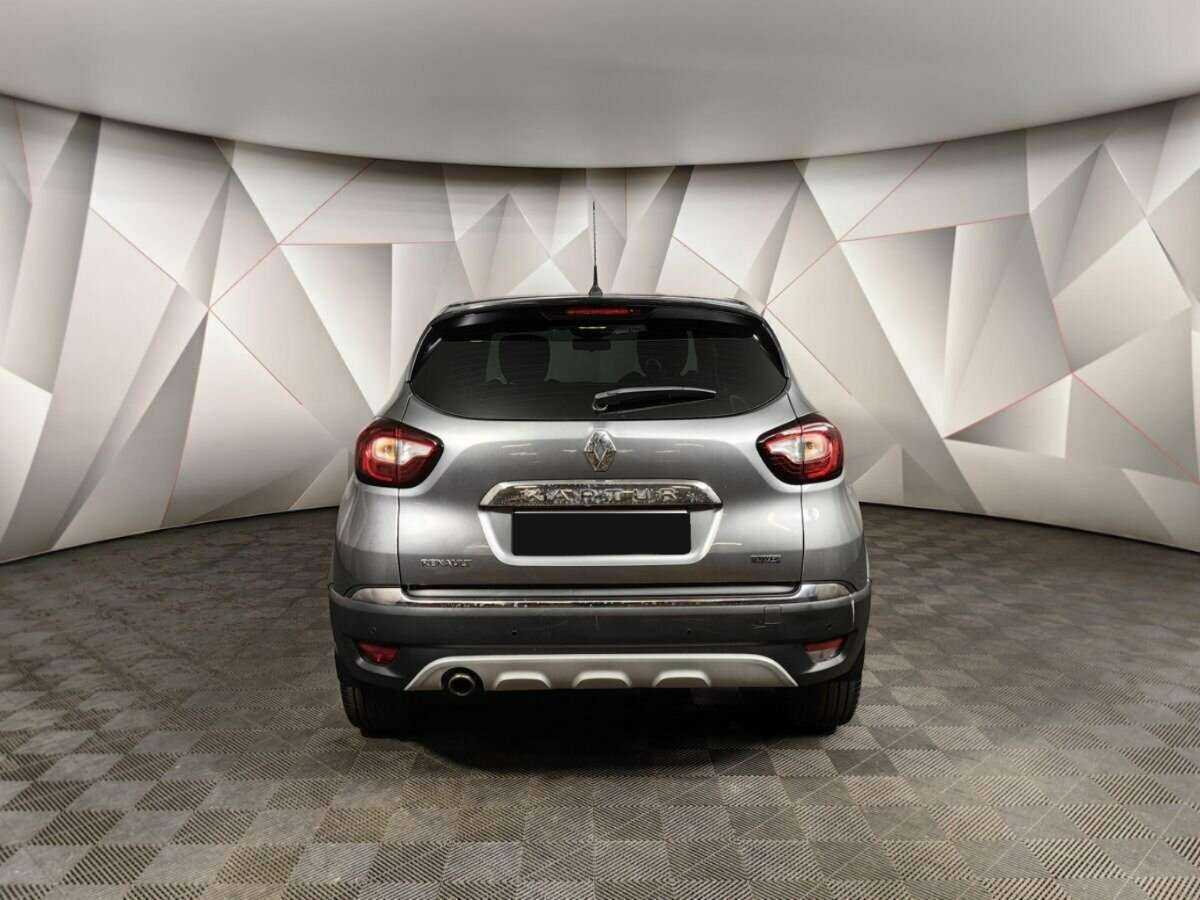 Renault Kaptur 2017 года с пробегом. Фото: #5