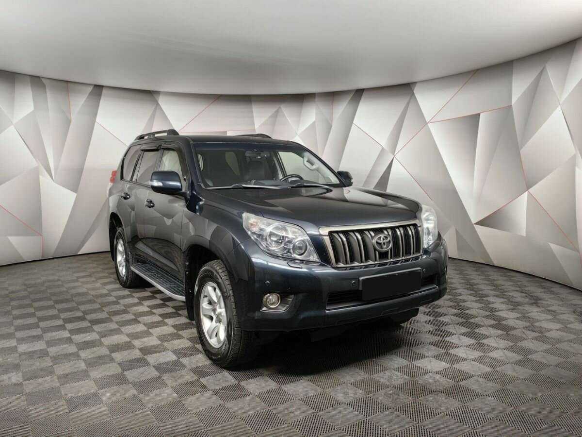 Toyota Land Cruiser Prado 2012 года с пробегом. Фото: #2