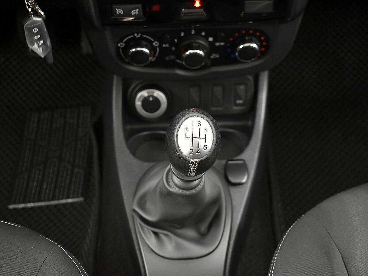 Renault Duster 2017 года с пробегом. Фото: #13