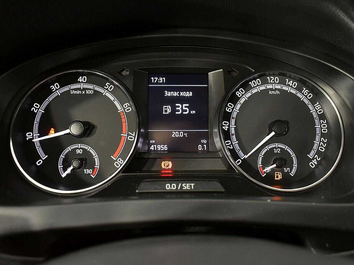 Б/У Шкода Рапид 2019 года. Фото: #9