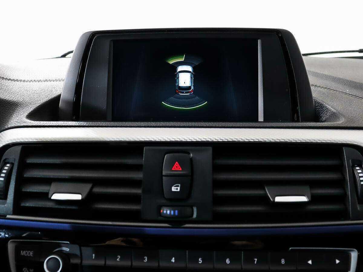 BMW 1 серии 2019 года с пробегом. Фото: #12