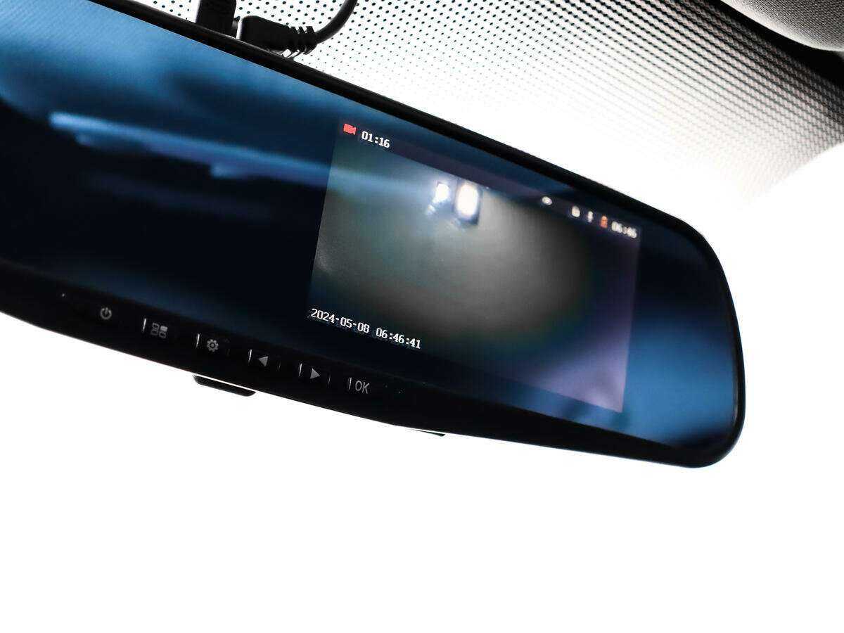 Renault Fluence 2013 года с пробегом. Фото: #13