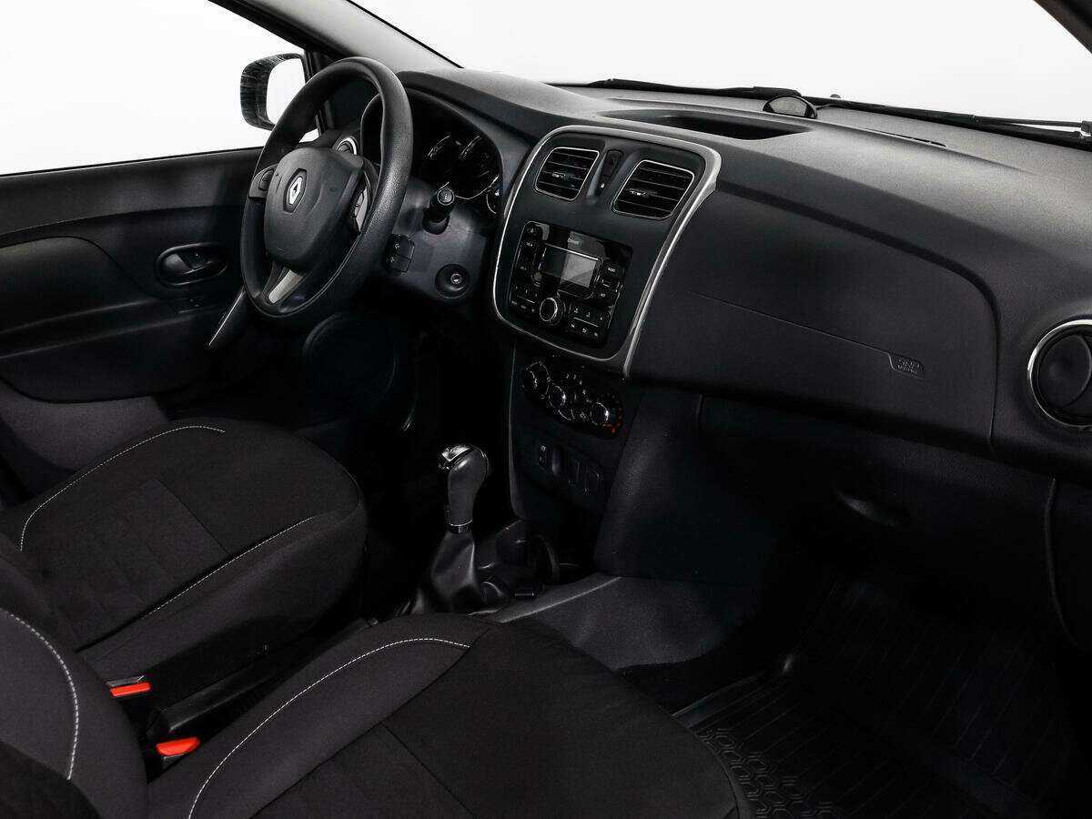 Renault Sandero 2018 года с пробегом. Фото: #8