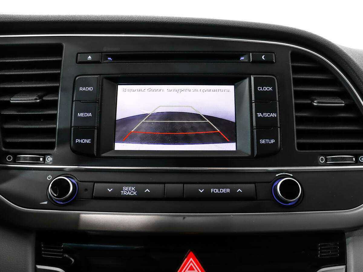 Hyundai Elantra 2017 года с пробегом. Фото: #14