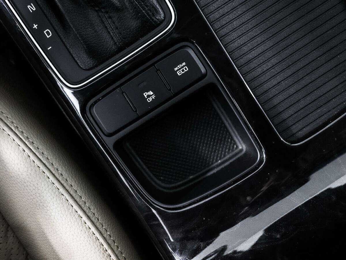 Kia Sorento 2013 года с пробегом. Фото: #10