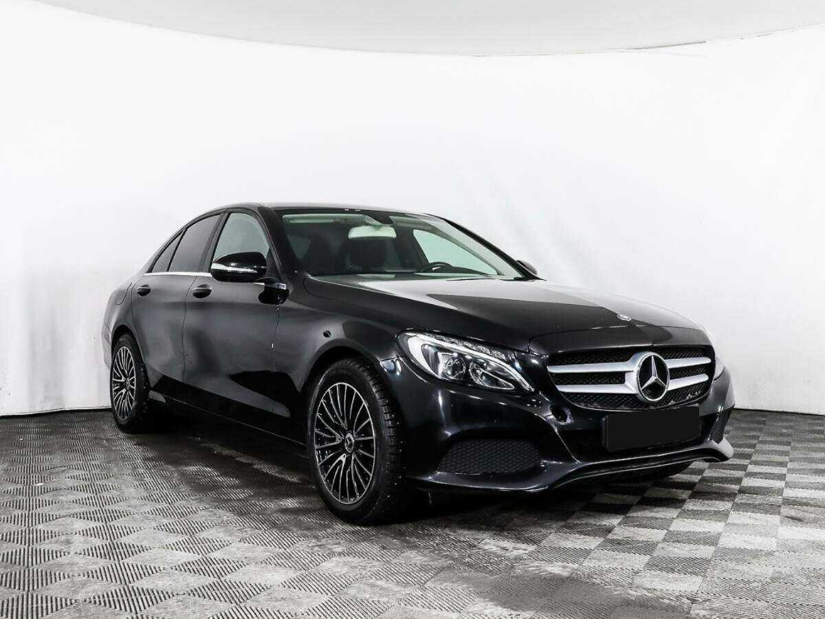 Mercedes-Benz C-Класс 2015 года с пробегом. Фото: #2