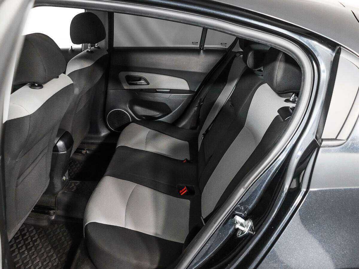 Chevrolet Cruze 2014 года с пробегом. Фото: #9