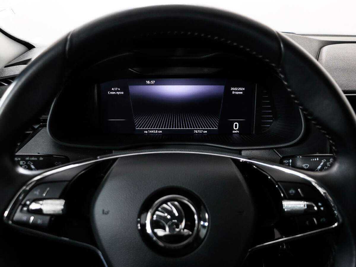 Б/У Шкода Рапид 2021 года. Фото: #12