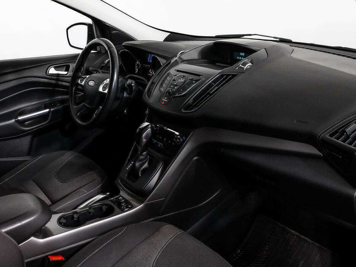 Б/У Форд Куга 2016 года. Фото: #11