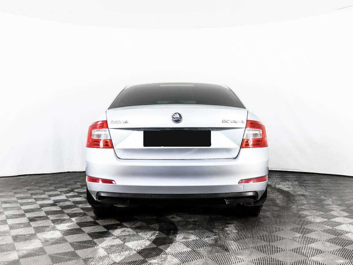 Б/У Шкода Октавия 2015 года. Фото: #5