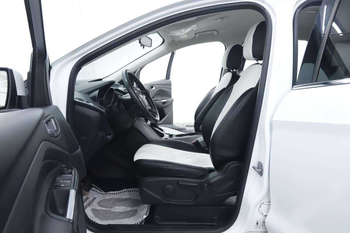 Ford Kuga 2016 года с пробегом. Фото: #6