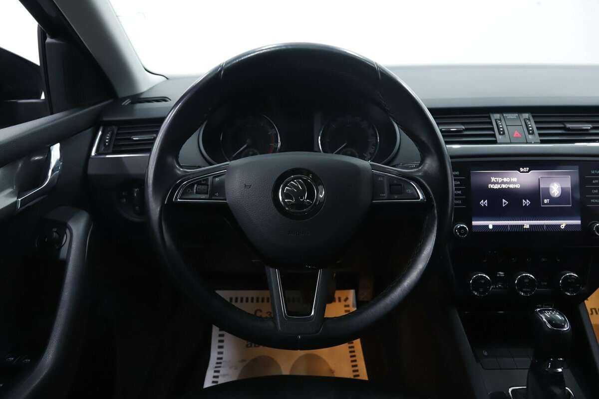 Б/У Шкода Октавия 2019 года. Фото: #10