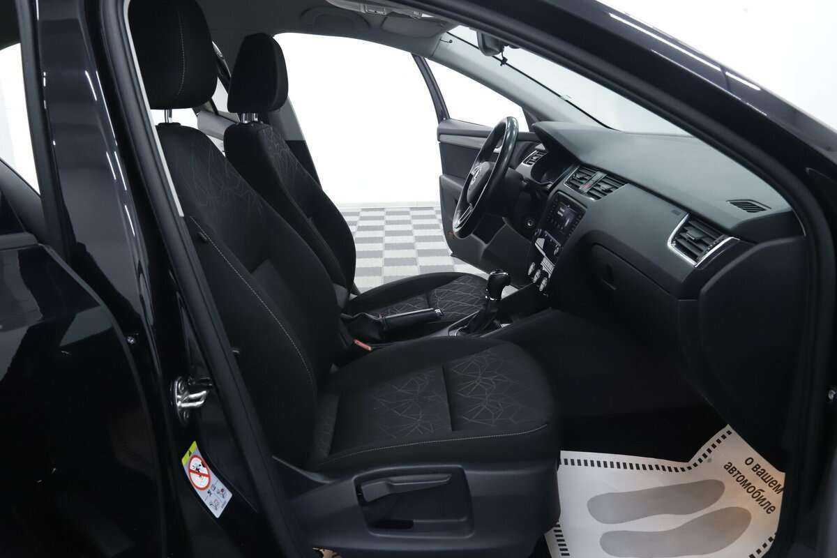 Б/У Шкода Октавия 2019 года. Фото: #15