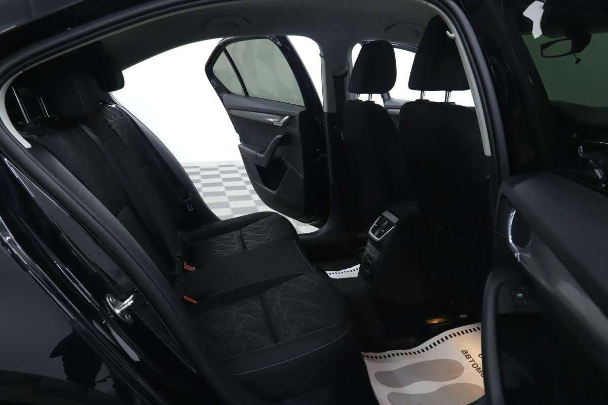 Б/У Шкода Октавия 2019 года. Фото: #16