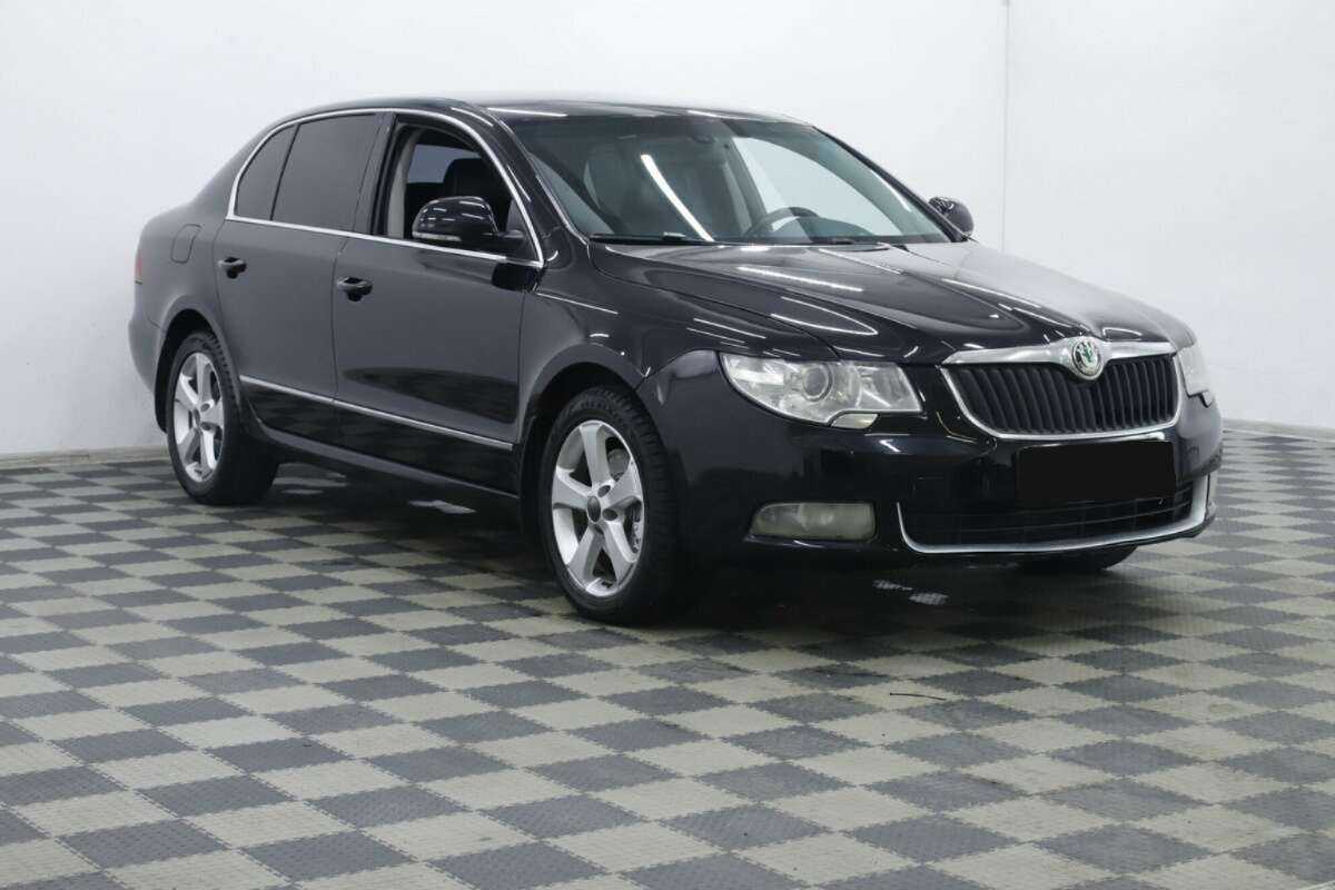 Skoda Superb 2013 года с пробегом. Фото: #1