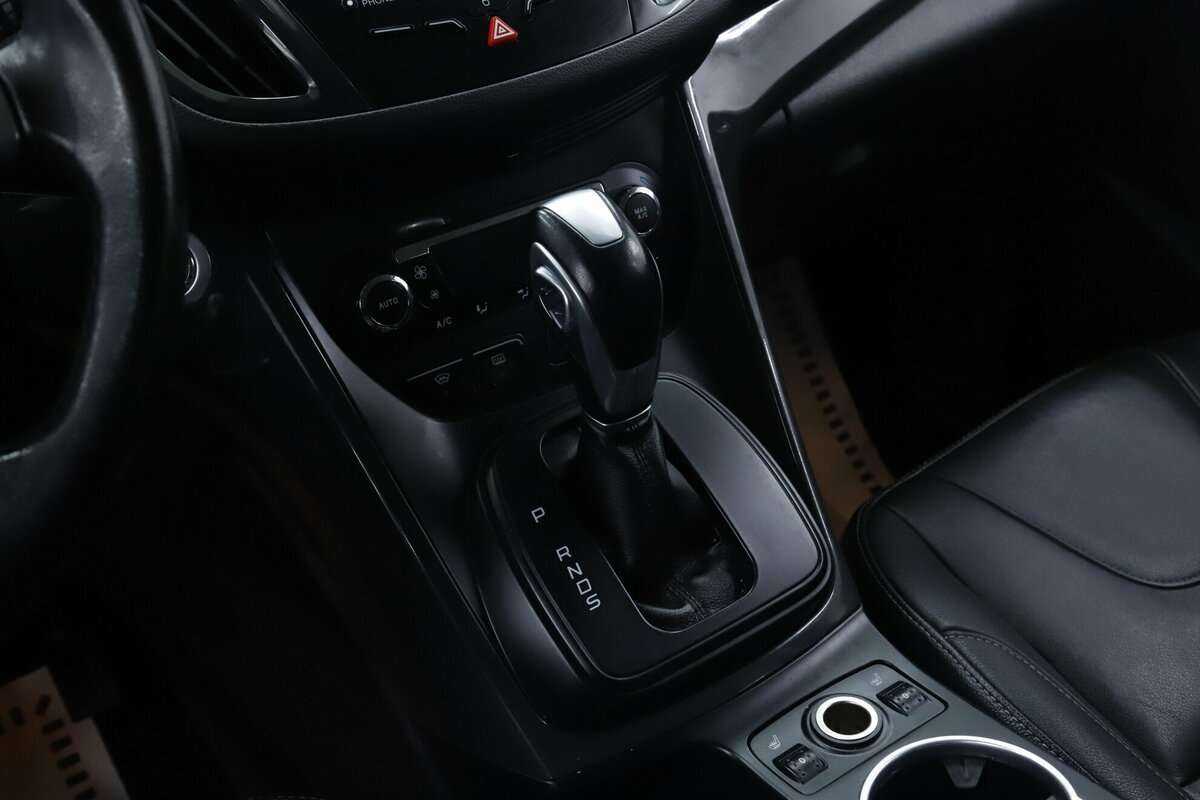 Б/У Форд Куга 2016 года. Фото: #15