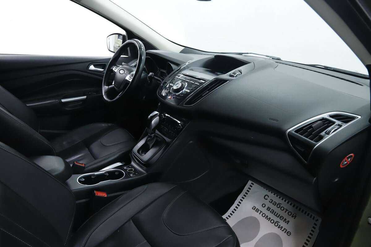 Б/У Форд Куга 2016 года. Фото: #17