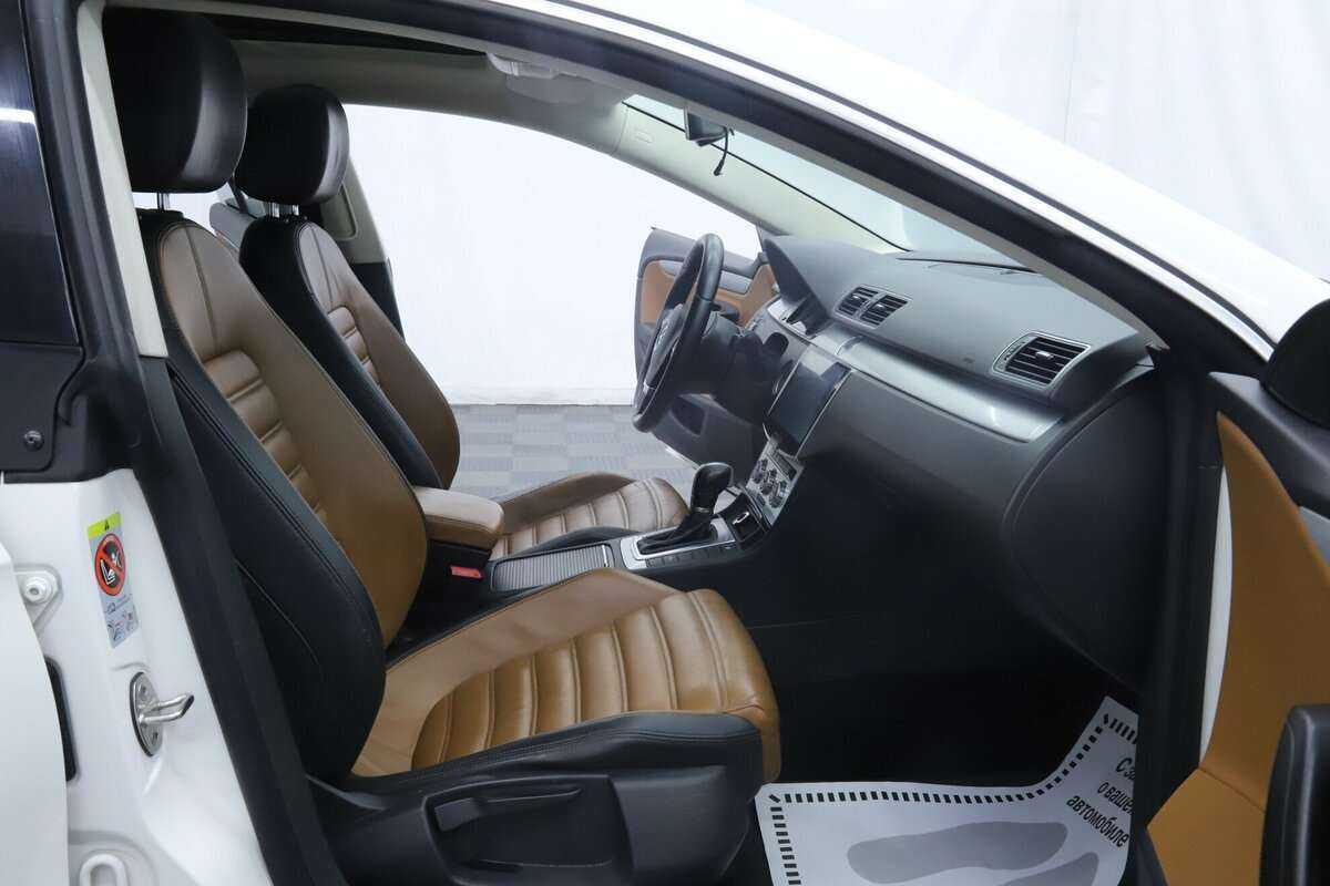 Volkswagen Passat CC 2013 года с пробегом. Фото: #13