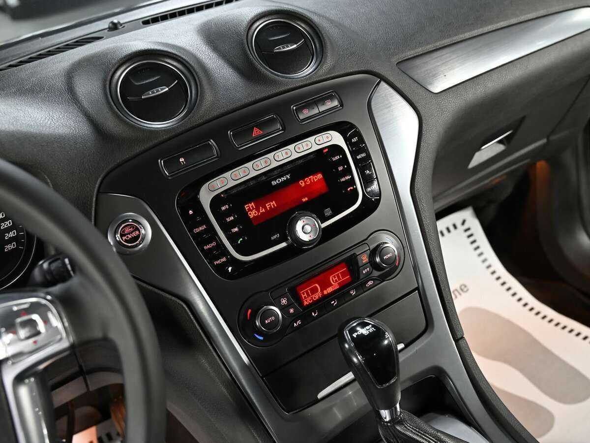 Ford Mondeo 2012 года с пробегом. Фото: #7