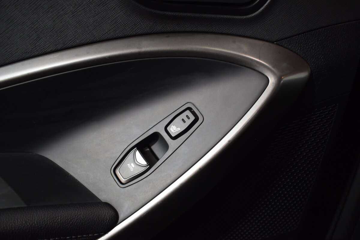 Б/У Хендай Санта Фе 2016 года. Фото: #20