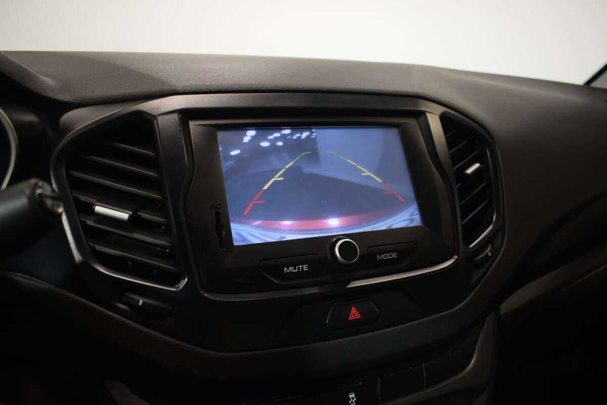 Lada (ВАЗ) Vesta 2016 года с пробегом. Фото: #16