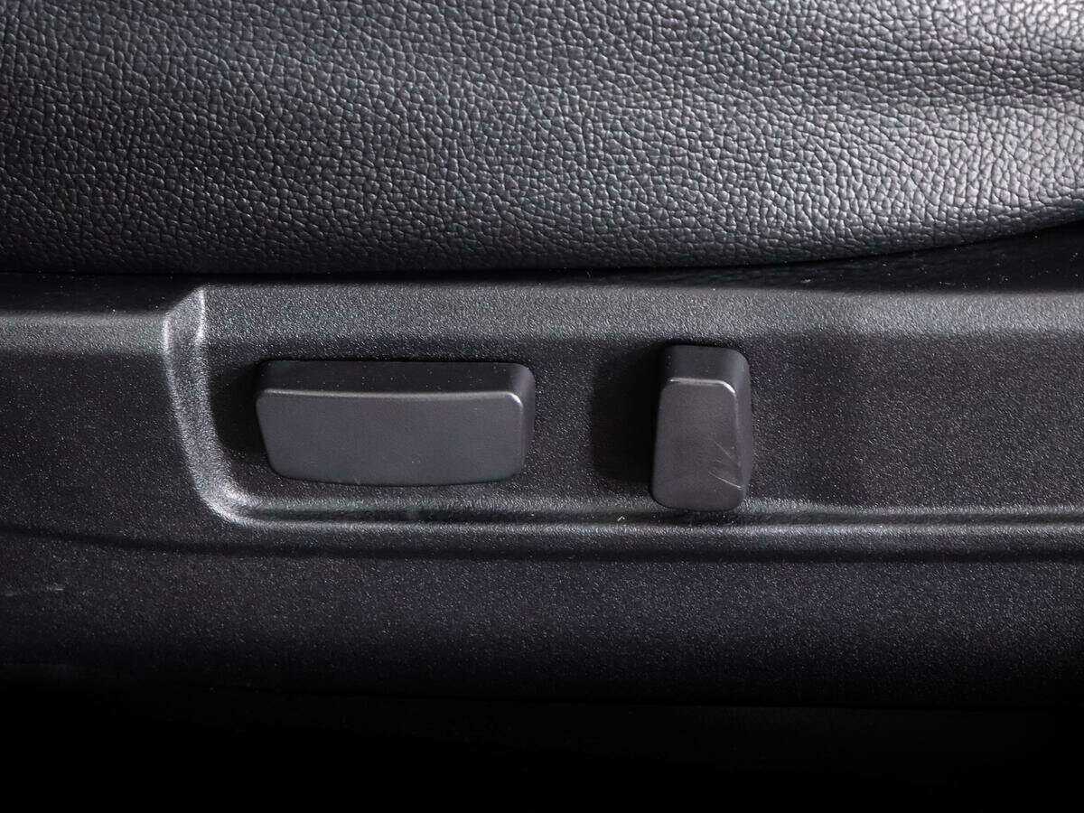 Б/У Митсубиши Оутлэндер 2018 года. Фото: #12