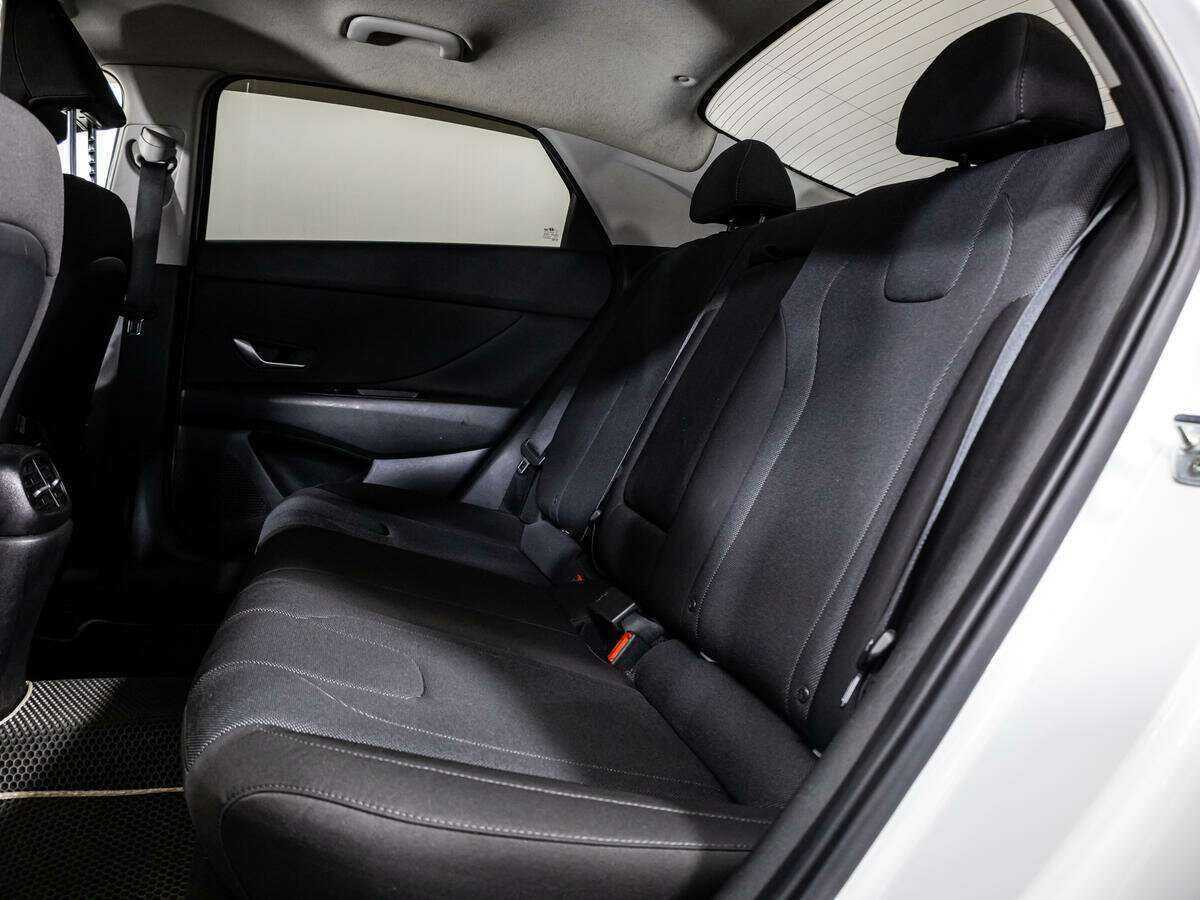 Б/У Хендай Елантра 2020 года. Фото: #7