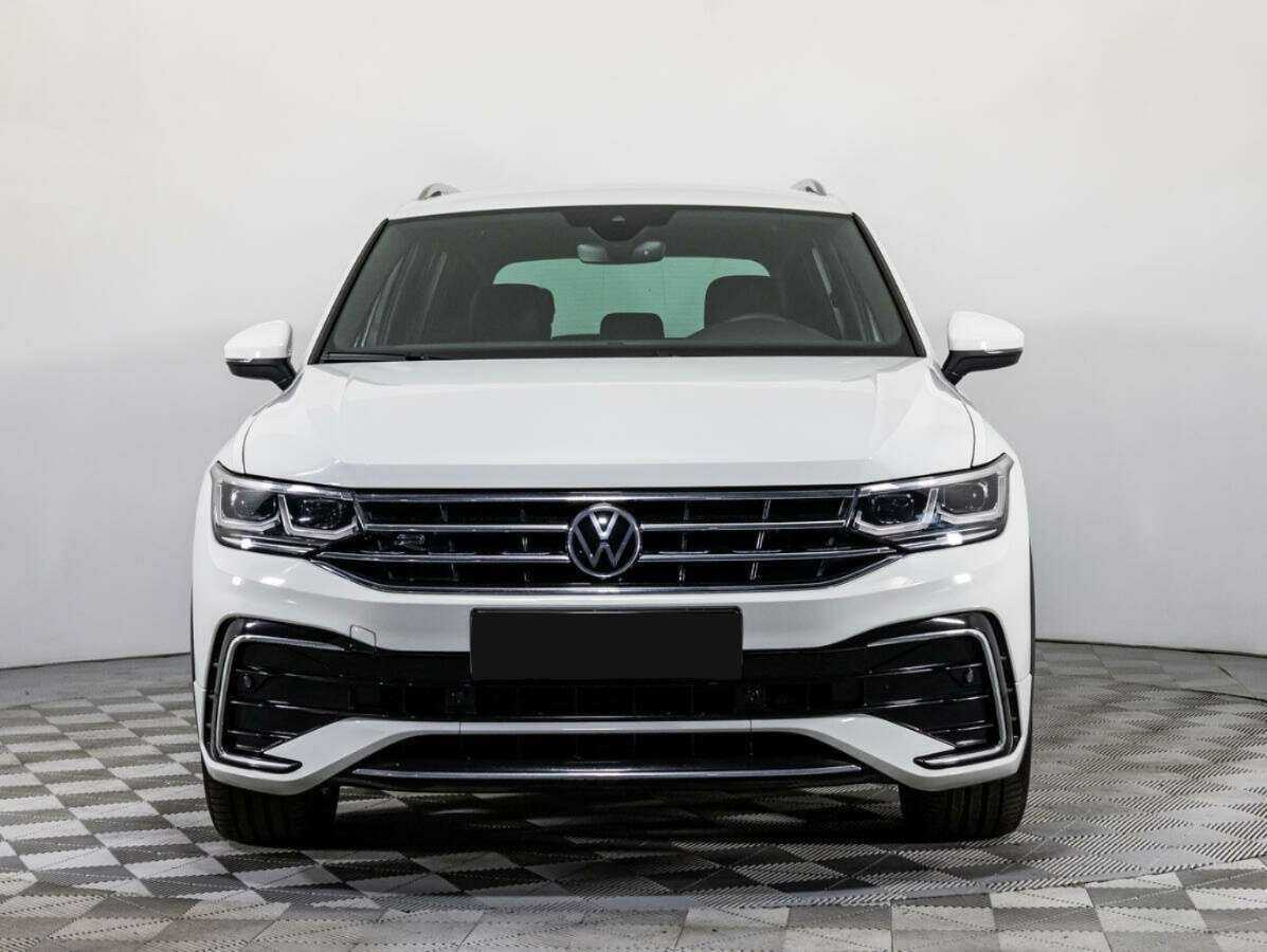 Volkswagen Tiguan 2021 года с пробегом. Фото: #1